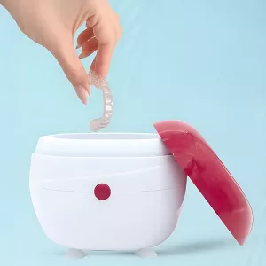 denture cleaner, retainer cleaner case