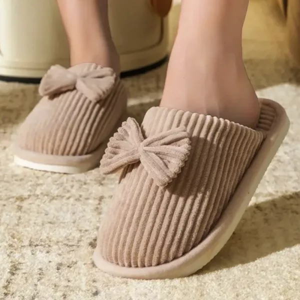closed-toe home slippers, cute house slippers, soft slippers